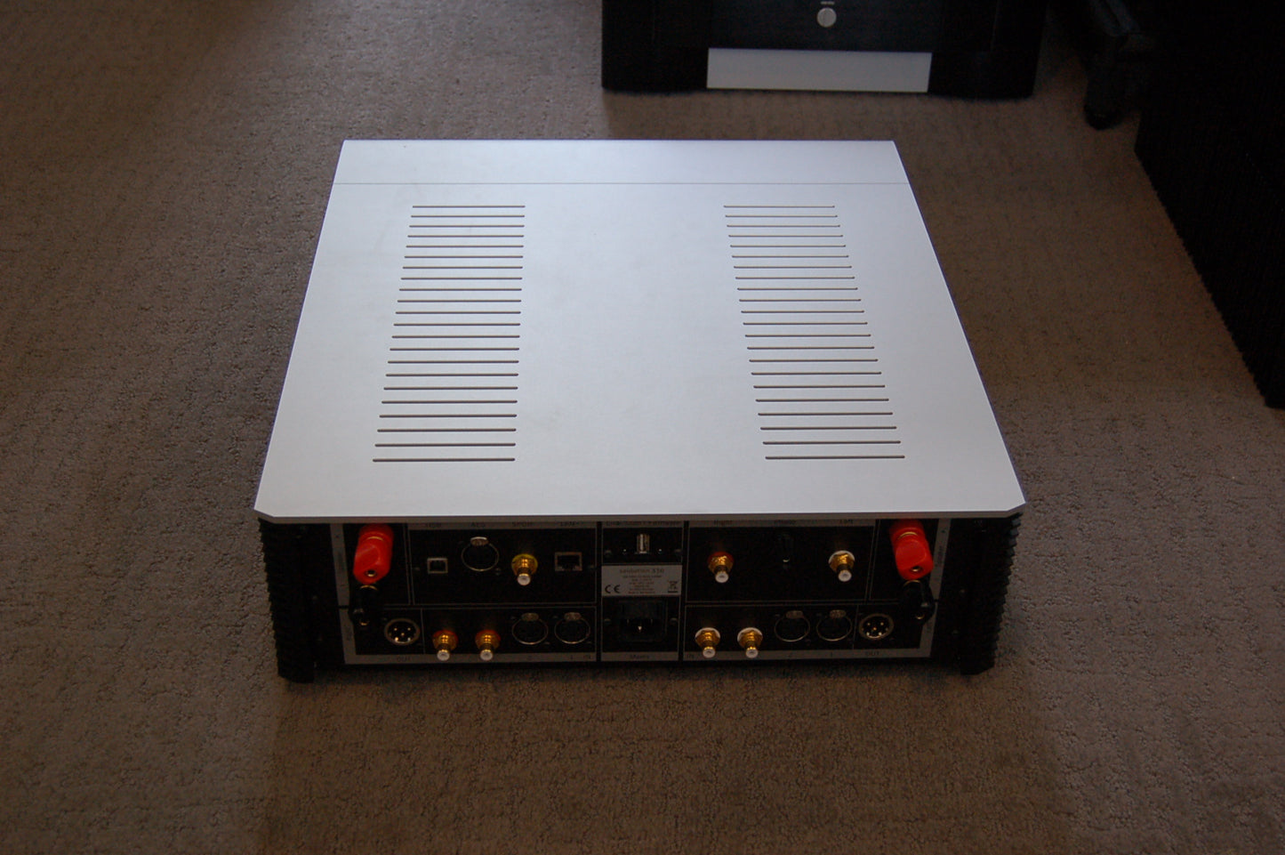 Soulution 330 integrated amplifier  SOLD