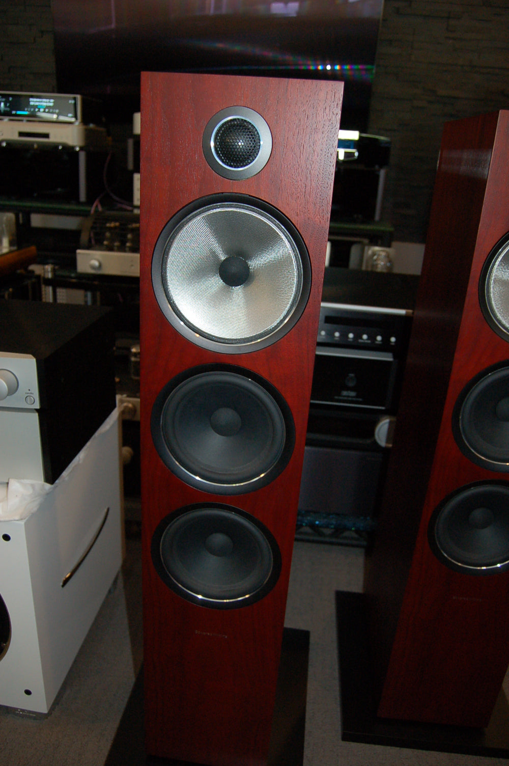 Bowers and Wilkins 703 S2 speakers-Rosenut--(Pair) Used