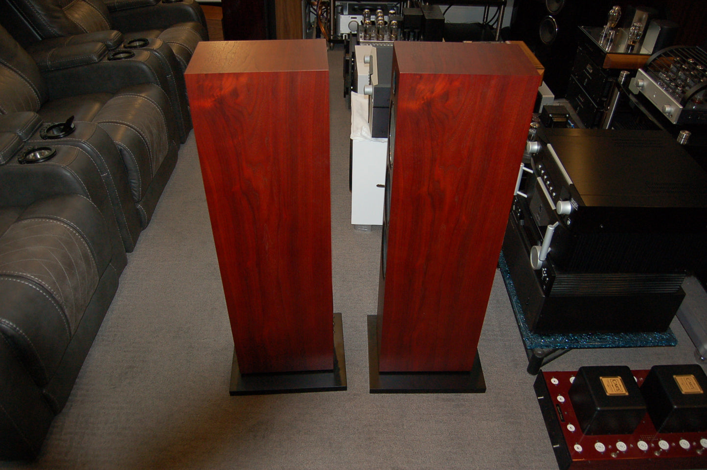 Bowers and Wilkins 703 S2 speakers-Rosenut--(Pair) Used