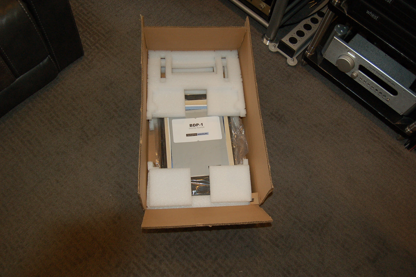 Bryston BDP-1 17" Black 120 volt