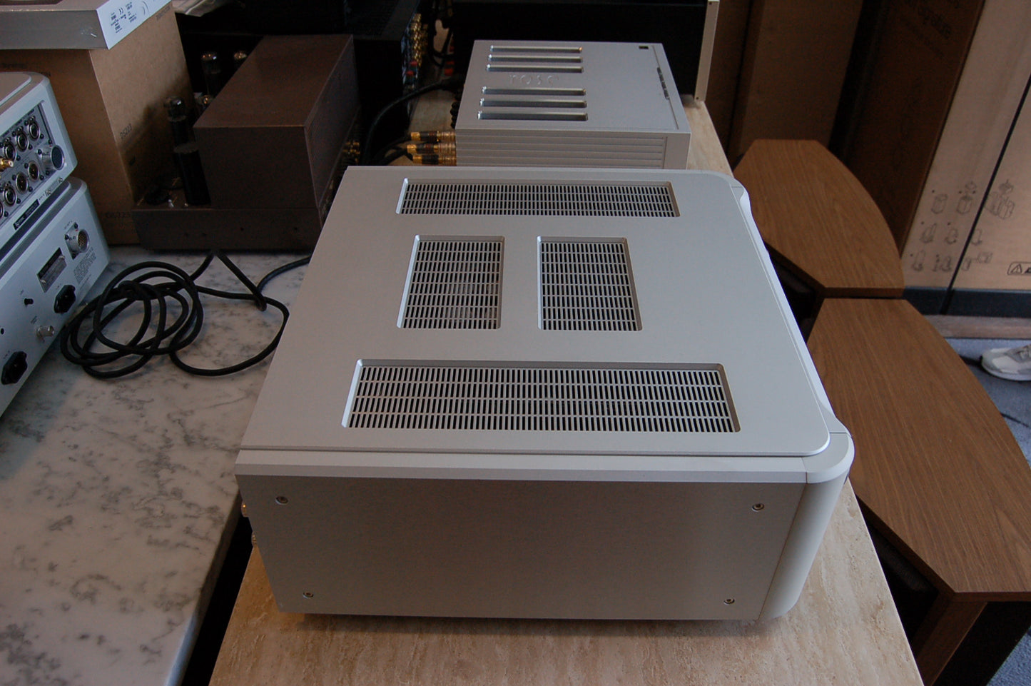 Esoteric F03a integrated amplifier -- TRADE IN