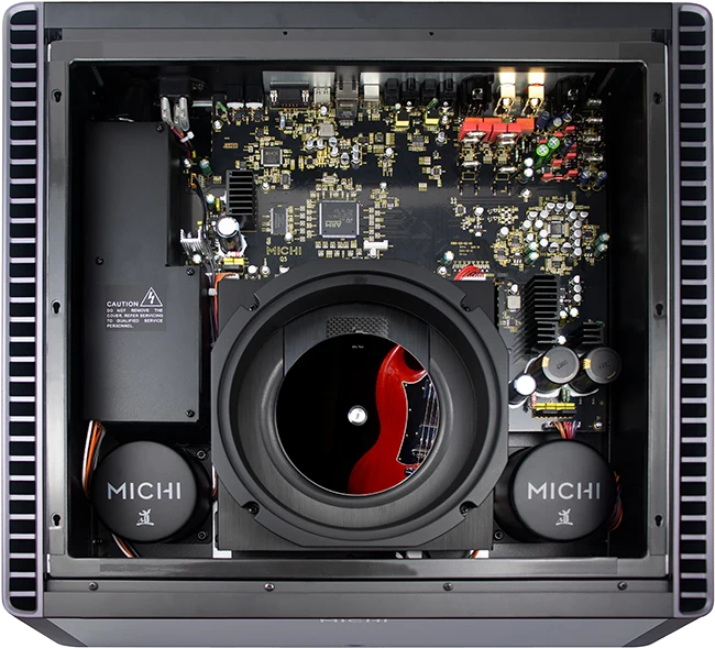 Rotel Michi Q5 Transport CD Player/DAC internal view