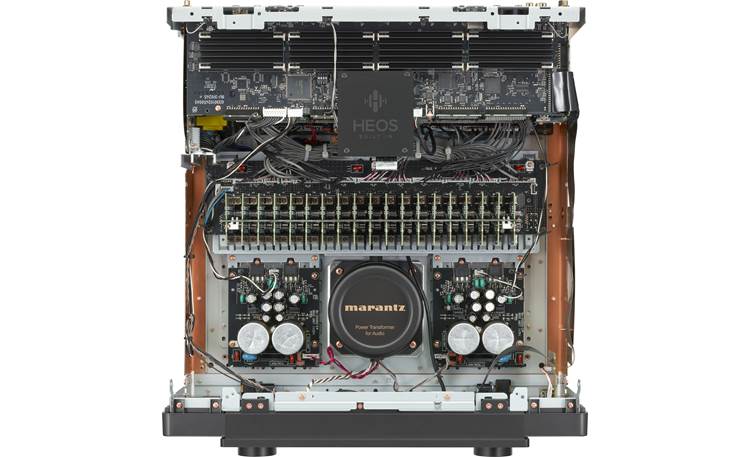 Marantz AV10 Preamplifier/Processor internal view