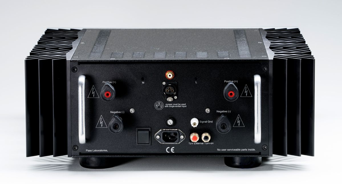 Pass Labs X260.8 rear view