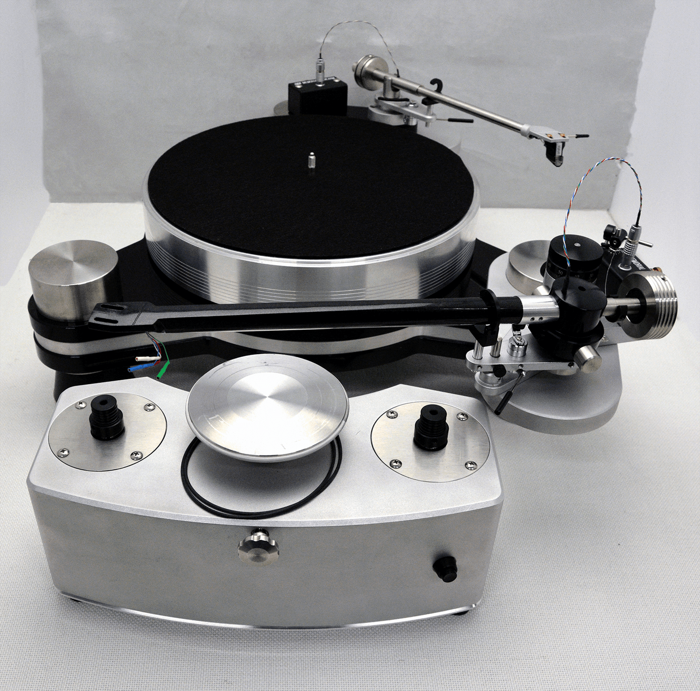 VPI Avenger Plus