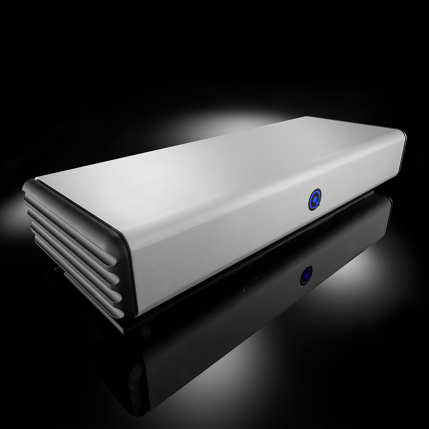 Nordost QNET-7 Audiophile Switch front view