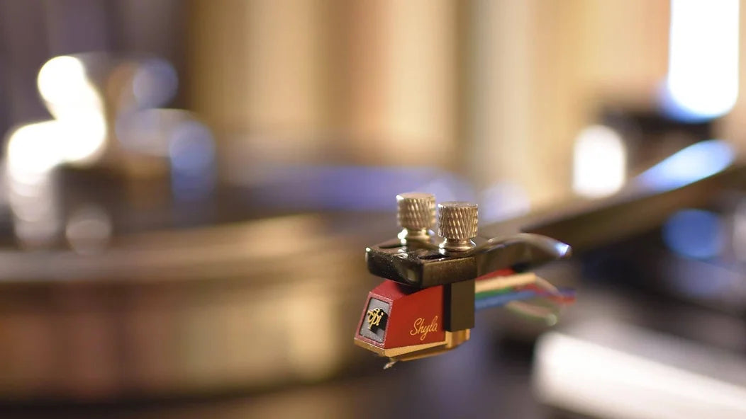 VPI Shyla MC Cartridge tone arm view