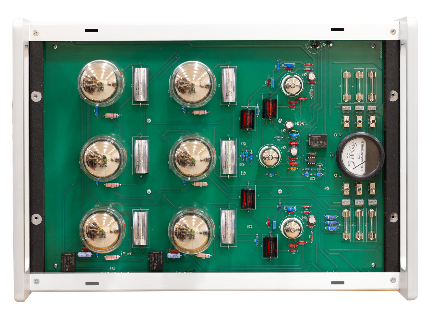 Rogue M-250 Ultra Monoblock Amplifiers internal view