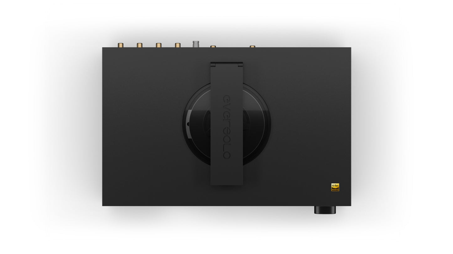 EverSolo DMP-A8 Master Edition Gen 2 top view with remote