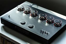 EAT E-GLOII phono Stage