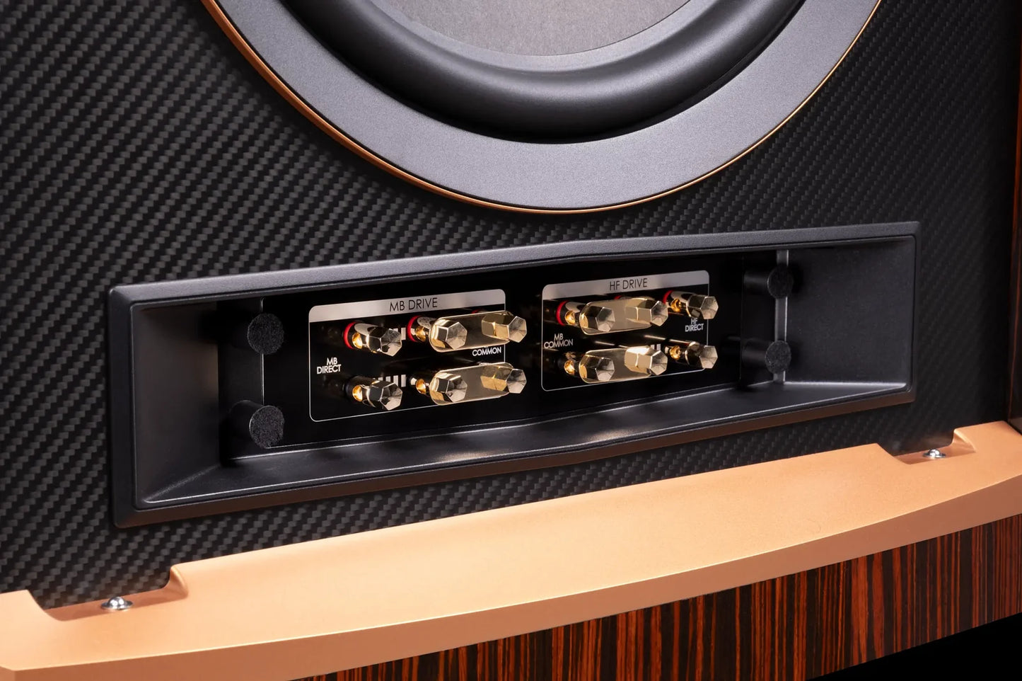 JBL Summit K2 3-Way 15 Inch Reference Floorstanding Speaker Ebony High Gloss- binding post close-up