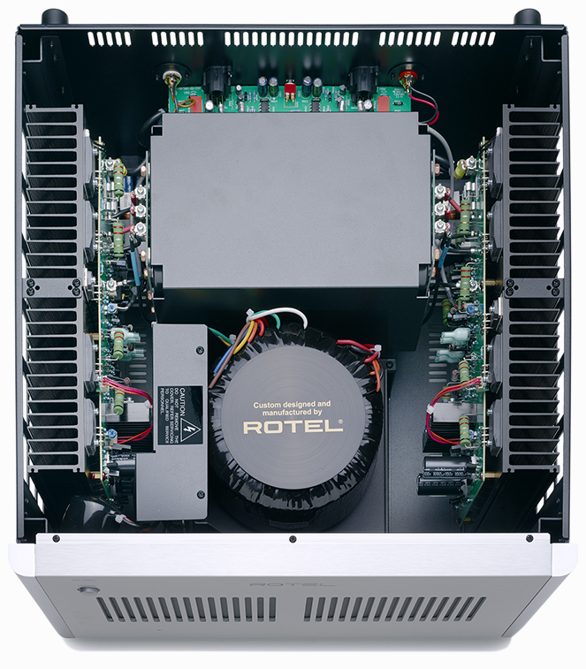 Rotel RB-1590 Stereo Power Amplifier internal view