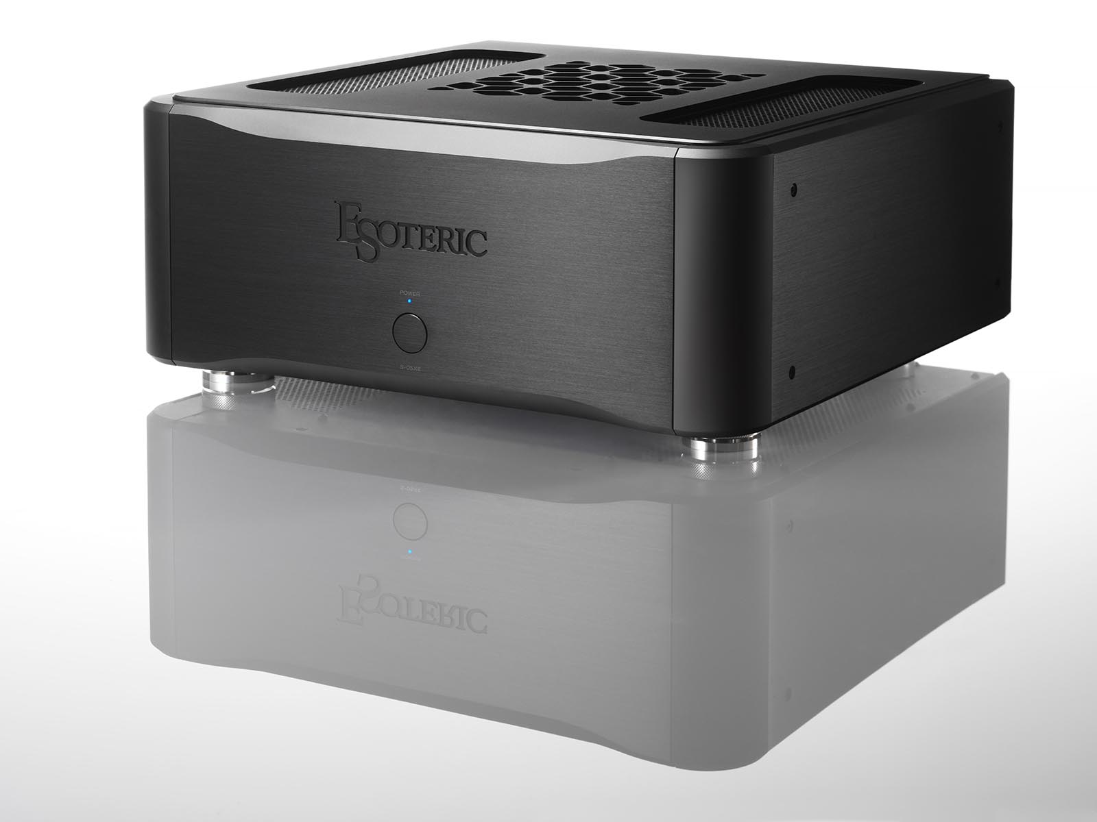 Esoteric S-05XE stereo amplifier angled front view lack