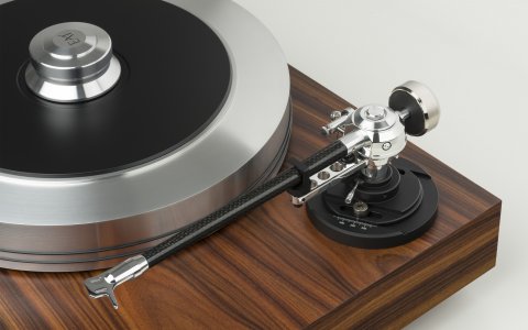 E.A.T. Forté Turntable